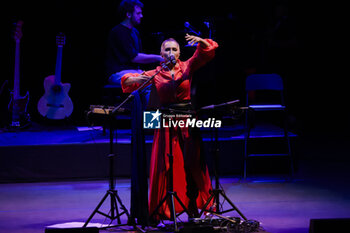 2024-09-27 - Serena Brancale during the concert ‘Baccala on tour’ at Auditorium Parco della Musica on September 27, 2024 in Rome - Italy - SERENA BRANCALE - 