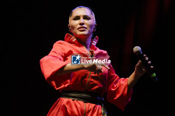 2024-09-27 - Serena Brancale during the concert ‘Baccala on tour’ at Auditorium Parco della Musica on September 27, 2024 in Rome - Italy - SERENA BRANCALE - 