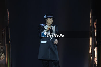 2024-10-12 - Italian singer Renato Zero on stage during his “Autoritatto” 2024 tour at Unipol Arena, Casalecchio (Bologna), Italy, October 12, 2024. Photo: Michele Nucci - RENATO ZERO IN 