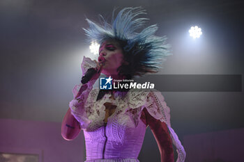 2024-10-26 - Rose Villain – staging name of Rosa Luini - during the concert of “Radio Sakura Winter Tour” at Atlantico on October 26, 2024 in Rome - Italy - ROSE VILLAIN - RADIO SAKURA WINTER TOUR - CONCERTS - ITALIAN SINGER AND ARTIST