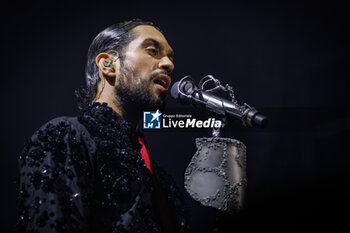 2024-10-27 - Mahmood during the Tour 2024 on October 27, 2024 at Palazzo dello Sport, Rome, Italy. - MAHMOOD - CONCERTS - ITALIAN SINGER AND ARTIST