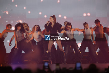 2024-04-17 - 17/04/2024 - Italian singer Annalisa on stage at Unipol Arena during her “Tutti nel vortice” tour — Bologna, Italy, April 17, 2024 - photo Michele Nucci
 - ANNALISA - TUTTI NEL VORTICE - SHOWS - ITALIAN SINGER AND ARTIST