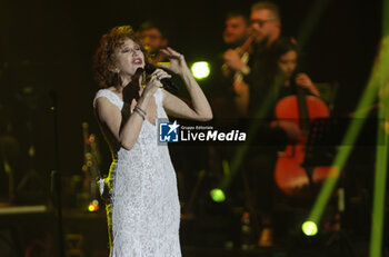 11/11/2024 - Italian singer Fiorella Mannoia on stage at Teatro Europauditorium during her tour in theaters. Bologna, November 11, 2024 - photo Michele Nucci - FIORELLA MANNOIA LIVE NEI TEATRI 2024 - SHOW - ARTISTI ITALIANI