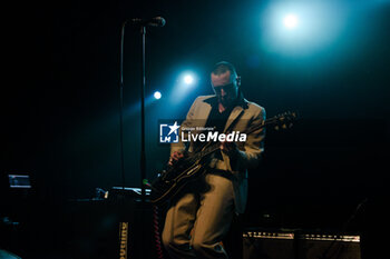 2024-04-11 - The british singer and guitarist Miles Kane performing live - MILES KANE - ONE MAN BAND: SOLO TOUR '24!  - CONCERTS - SINGER AND ARTIST