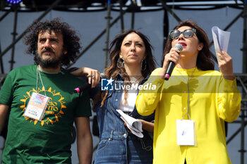 01/05/2024 - Andrea Rivera, Martina Martorano e Valentina Petrini. - CONCERTO PRIMO MAGGIO A TARANTO - CONCERTI - FESTIVAL