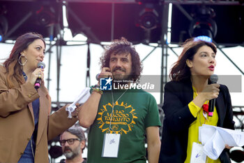 01/05/2024 - Martina martorano. Andrea Rivera and Valentina Petrini. - CONCERTO PRIMO MAGGIO A TARANTO - CONCERTI - FESTIVAL