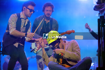 01/05/2024 - Valerio Lundini and band. - CONCERTO PRIMO MAGGIO A TARANTO - CONCERTI - FESTIVAL