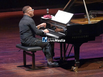 30/04/2024 - Gonzalo Rubalcaba performs on stage during his live performance “Solo