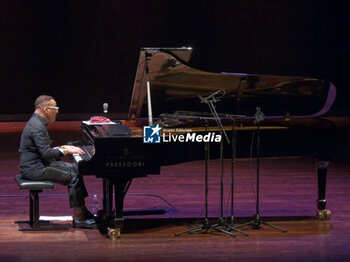 30/04/2024 - Gonzalo Rubalcaba performs on stage during his live performance “Solo