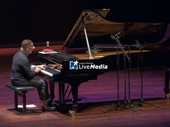 30/04/2024 - Gonzalo Rubalcaba performs on stage during his live performance “Solo