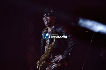 17/05/2024 - The saxophonist Jimmy Sax performing live in concert - JIMMY SAX - CONCERTI - CANTANTI E ARTISTI STRANIERI