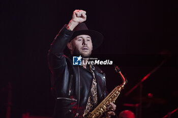 17/05/2024 - The saxophonist Jimmy Sax performing live in concert - JIMMY SAX - CONCERTI - CANTANTI E ARTISTI STRANIERI