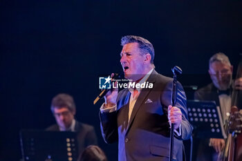 19/05/2024 - Tony Hadley - TONY HADLEY - MAD ABOUT YOU - CONCERTI - CANTANTI E ARTISTI STRANIERI