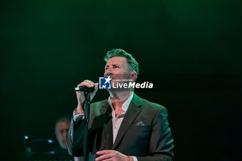 19/05/2024 - Tony Hadley - TONY HADLEY - MAD ABOUT YOU - CONCERTI - CANTANTI E ARTISTI STRANIERI