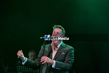 19/05/2024 - Tony Hadley - TONY HADLEY - MAD ABOUT YOU - CONCERTI - CANTANTI E ARTISTI STRANIERI