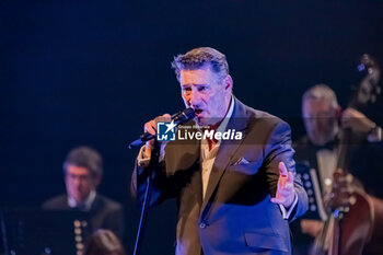 19/05/2024 - Tony Hadley - TONY HADLEY - MAD ABOUT YOU - CONCERTI - CANTANTI E ARTISTI STRANIERI