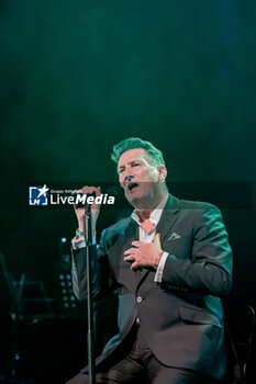 19/05/2024 - Tony Hadley - TONY HADLEY - MAD ABOUT YOU - CONCERTI - CANTANTI E ARTISTI STRANIERI