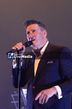 21/05/2024 - Tony Hadley - TONY HADLEY - THE BIG SWING TOUR 2024 - CONCERTI - CANTANTI E ARTISTI STRANIERI