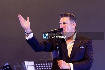 21/05/2024 - Tony Hadley - TONY HADLEY - THE BIG SWING TOUR 2024 - CONCERTI - CANTANTI E ARTISTI STRANIERI