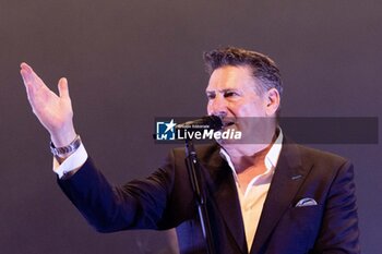 21/05/2024 - Tony Hadley - TONY HADLEY - THE BIG SWING TOUR 2024 - CONCERTI - CANTANTI E ARTISTI STRANIERI