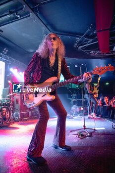 2024-05-21 - Glenn Hughes sing and play the bass -  GLENN HUGHES CELEBRATING THE 50™ ANNIVERSARY OF DEEP PURPLE BURN - CONCERTS - SINGER AND ARTIST