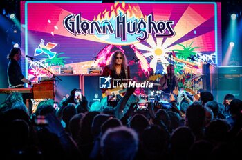 2024-05-21 - Glenn Hughes band -  GLENN HUGHES CELEBRATING THE 50™ ANNIVERSARY OF DEEP PURPLE BURN - CONCERTS - SINGER AND ARTIST