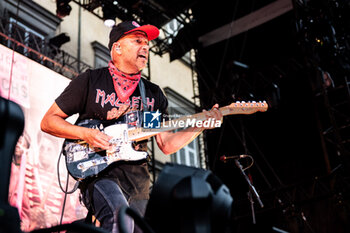 2024-07-06 - Tom Morello - TOM MORELLO - OPENING THE SMASHING PUMPKINS - CONCERTS - SINGER AND ARTIST