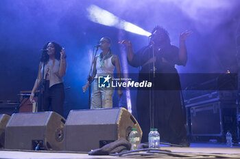 2024-07-10 - Cory Henry singing on stage during the Music for yo solul world tour 2024, at the Villa Ada Festival in Rome, Italy, on July 10, 2024 - CORY HENRY - MUSIC FOR YO SOUL WORLD TOUR 2024 - ROMA - CONCERTS - SINGER AND ARTIST