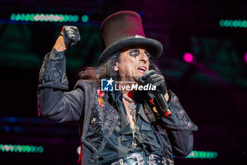 10/07/2024 - #alicecooper #pordenone #parcosanvalentino #italy - ALICE COOPER TOUR - CONCERTI - CANTANTI E ARTISTI STRANIERI