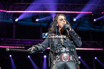 10/07/2024 - #alicecooper #pordenone #parcosanvalentino #italy - ALICE COOPER TOUR - CONCERTI - CANTANTI E ARTISTI STRANIERI