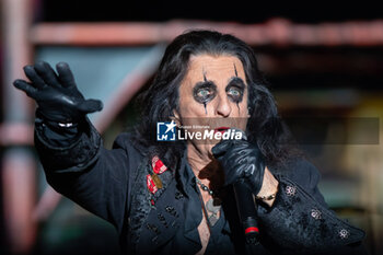 10/07/2024 - #alicecooper #pordenone #parcosanvalentino #italy - ALICE COOPER TOUR - CONCERTI - CANTANTI E ARTISTI STRANIERI