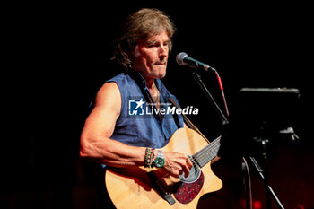 2024-07-17 - Ronn Moss on stage - RONN MOSS LIVE  - CONCERTS - SINGER AND ARTIST