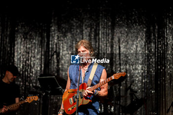 2024-07-17 - Ronn Moss on stage - RONN MOSS LIVE  - CONCERTS - SINGER AND ARTIST