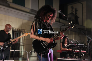 26/07/2024 - American guitarist and singer Judith Hill during her concert at Villa Nicolaj, Calcara, Bologna, Italy, July 26, 2024. Photo Michele Nucci

 - JUDITH HILL - LETTERS FROM A BLACK WIDOW TOUR - CONCERTI - CANTANTI E ARTISTI STRANIERI