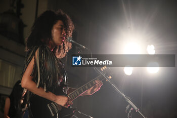 26/07/2024 - American guitarist and singer Judith Hill during her concert at Villa Nicolaj, Calcara, Bologna, Italy, July 26, 2024. Photo Michele Nucci

 - JUDITH HILL - LETTERS FROM A BLACK WIDOW TOUR - CONCERTI - CANTANTI E ARTISTI STRANIERI