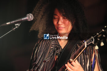 26/07/2024 - American guitarist and singer Judith Hill during her concert at Villa Nicolaj, Calcara, Bologna, Italy, July 26, 2024. Photo Michele Nucci

 - JUDITH HILL - LETTERS FROM A BLACK WIDOW TOUR - CONCERTI - CANTANTI E ARTISTI STRANIERI