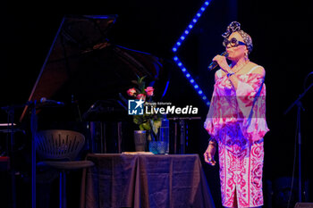 03/08/2024 - Dee Dee Bridgewater - DEE DEE BRIDGEWATER QUARTET - WE EXIST! - CONCERTI - CANTANTI E ARTISTI STRANIERI