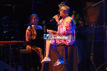 03/08/2024 - Dee Dee Bridgewater, Carmen Staaf - DEE DEE BRIDGEWATER QUARTET - WE EXIST! - CONCERTI - CANTANTI E ARTISTI STRANIERI