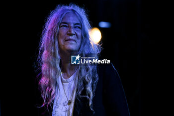 03/09/2024 - Patti Smith during the live Pasolini and Sea at Teatro Antico Ostia Antica on September 3, 2024 in Rome, Italy - PATTI SMITH - PASOLINI AND SEA - CONCERTI - CANTANTI E ARTISTI STRANIERI