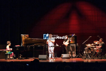 2024-10-10 - Hiromi, Adam O’ Farrill, Hadrien Feraud, Gene Coye - HIROMI - HIROMI'S SONICWONDER  - CONCERTS - SINGER AND ARTIST