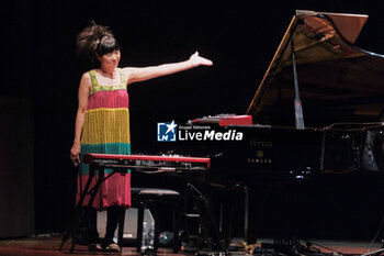 2024-10-10 - Hiromi, Hiromi Uehara - HIROMI - HIROMI'S SONICWONDER  - CONCERTS - SINGER AND ARTIST