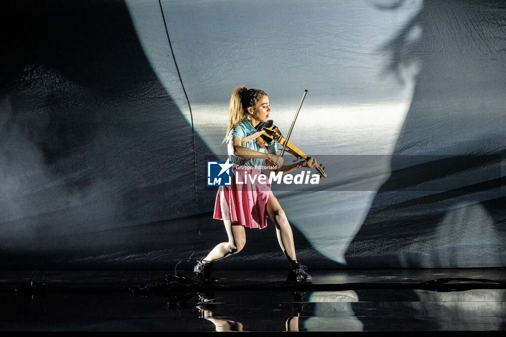 Lindsey Stirling - The Duality Tour - CONCERTI - CANTANTI E ARTISTI STRANIERI