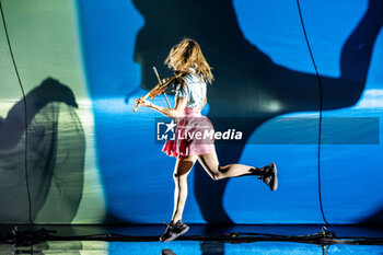 2024-10-28 - Lindsey Stirling - LINDSEY STIRLING - THE DUALITY TOUR - CONCERTS - SINGER AND ARTIST