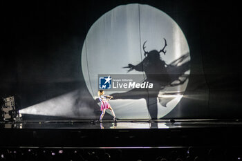 2024-10-28 - Lindsey Stirling - LINDSEY STIRLING - THE DUALITY TOUR - CONCERTS - SINGER AND ARTIST