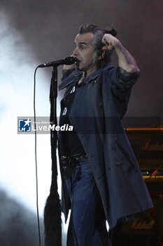 2024-05-01 - Piero Pelu during the May Day Concert at the Circus Maximus 2024, 1 May 2024, Rome, Italy. - CONCERTO DEL PRIMO MAGGIO A ROMA - CONCERTS - FESTIVAL