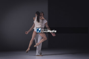 2024-02-10 - Rebecca Bianchi and Michele Satriano during the ballet Closer, 9 febryary 2024 at Auditorium Parco della Musica, Rome, Italy - CLOSER - RAPPRESENTATIONS - SHOWS