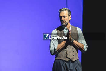 2024-05-23 - Luca Argentero while acting in the show E' QUESTA LA VITA CHE SOGNAVO DA BAMBINO?, May 23, 2024 at Teatro Brancaccio, Rome, Italy. - LUCA ARGENTERO - E' QUESTA LA VITA CHE SOGNAVO DA BAMBINO? - THEATRE - SHOWS