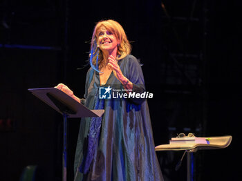 10/06/2024 - Lella Costa - LELLA COSTA - FESTIVAL DELLA BELLEZZA - LA FATA - TEATRO - SPETTACOLI