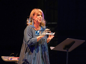 10/06/2024 - Lella Costa - LELLA COSTA - FESTIVAL DELLA BELLEZZA - LA FATA - TEATRO - SPETTACOLI