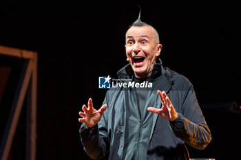 26/06/2024 - Arturo Brachetti performs live - ARTURO BRACHETTI - ARTURO RACCONTA BRACHETTI - TEATRO - SPETTACOLI